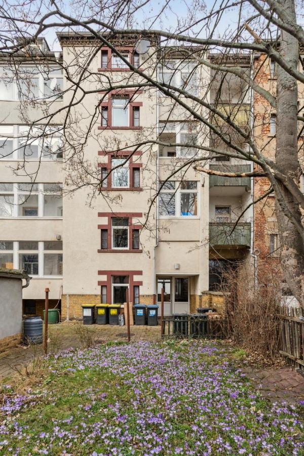 Fuer 13 Gaeste, 2 Baeder, 2 Loggia's, Zentrum Ost * Lipsk
